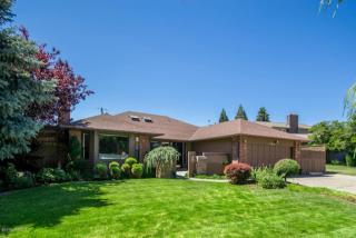 404 Chisholm Trl, Yakima, WA 98908-3317