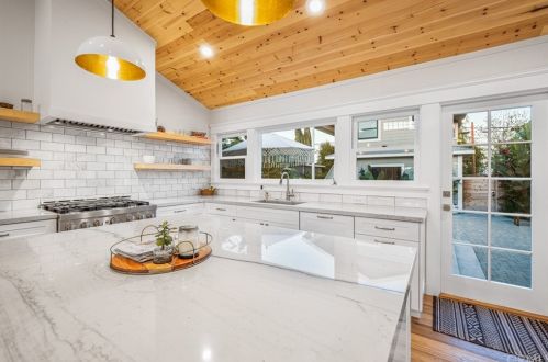 448 Madrona Ave, Brea, CA 92821-6800