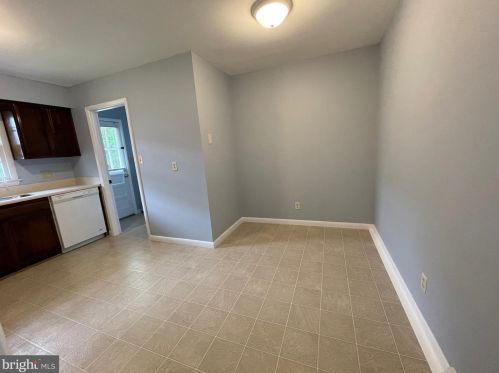 1315 Rappahannock Ave, Fredericksburg VA  22401-5335 exterior