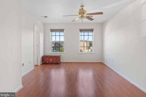 5762 Ralston Ct, Woodbridge VA  22193-3761 exterior