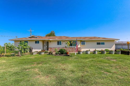 5685 Claribel Rd, Valley Home, CA 95361-7918