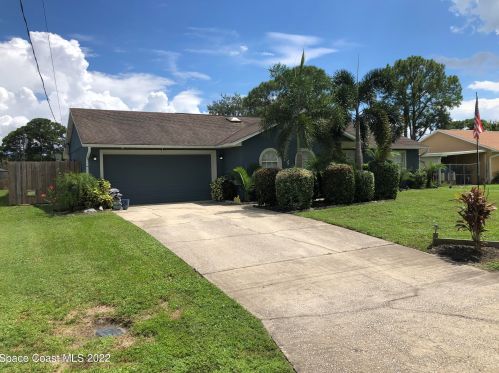 6591 Bancroft Ave, Cocoa, FL 32927-2232