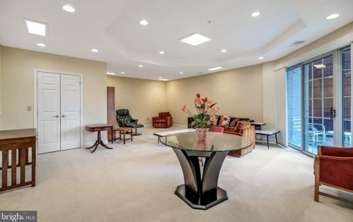 2033 Windrow Dr, Princeton NJ  08540-5023 exterior