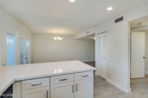 4447 Solano Dr, Glendale AZ  85303-4618 exterior