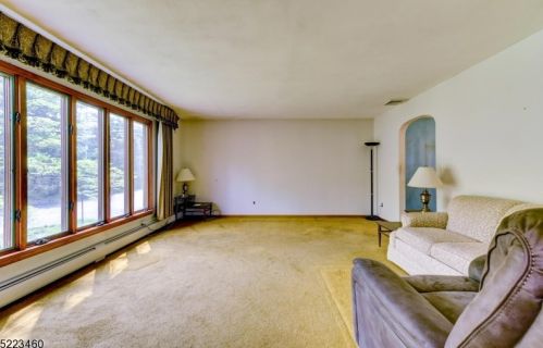 901 Meadowbrook Rd, Fredon NJ  07860-4519 exterior