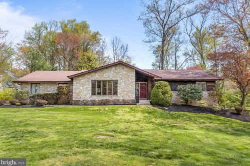 416 Kane Dr, Prospectville, PA 19002-2835