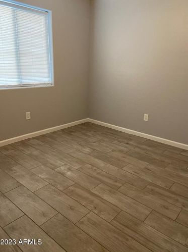 953 Cocopah St, Phoenix AZ  85007-4118 exterior