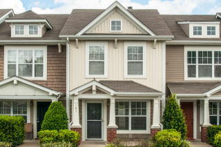 105 Shadow Glen Dr, Nashville, TN 37211-7398
