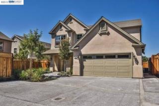 1201 5th Ave, Concord, CA 94518-1401