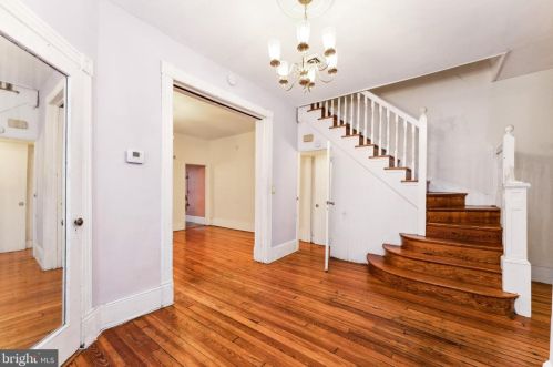 516 E St, Washington, DC 20003-4235