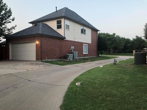 3631 Mackenzie Ln, Richardson TX  exterior