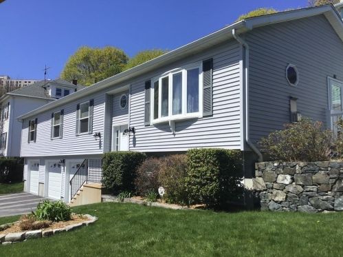 41 Adams St, Worcester, MA 01604-1671