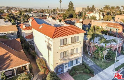 2203 Bermuda St, Long Beach, CA 90814-2100