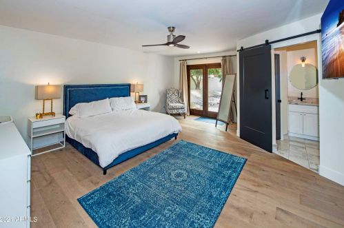 5301 Paradise Dr, Scottsdale AZ 85260-5433 exterior