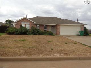121 Stonebridge St, Burkburnett, TX 76354-2242