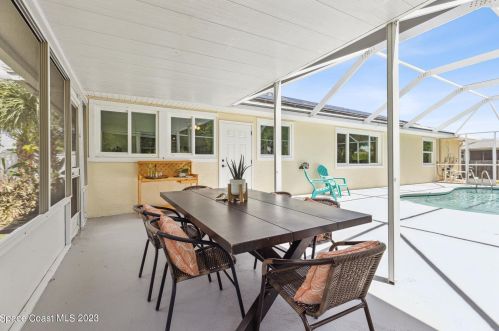 468 Tulip Dr, Sebastian FL  32958-5564 exterior