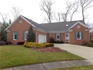 184 Poolside Ln, Parral, OH 44622-9568