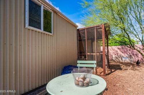 4150 18 Ave, Phoenix AZ 85015-3840 exterior