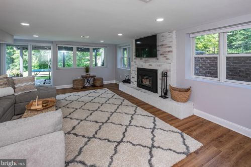 107 Westcott Rd, Princeton NJ  08540-3061 exterior