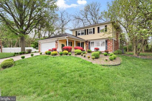 4 Beehler Ct, Wilmington, DE 19808-2142