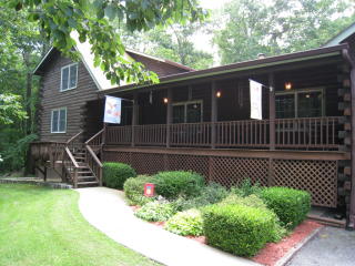 36 Somerset Rd, Mahopac, NY 10541-3062