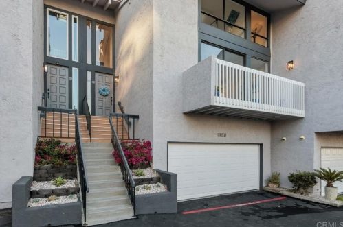 2415 La Costa Ave, Carlsbad CA  92009-7310 exterior