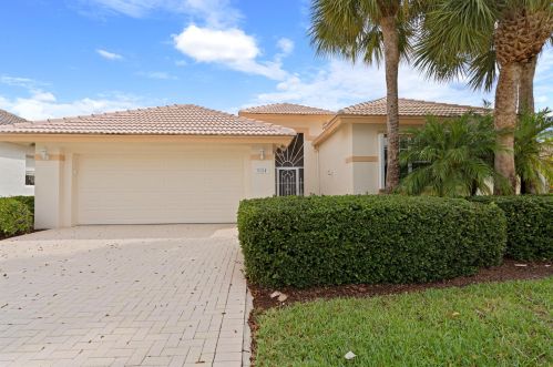 9120 Bay Harbour Cir, West Palm Beach, FL 33411-5154
