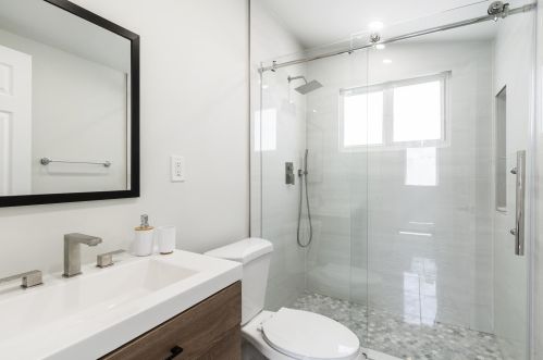 726 56th St, West Palm Beach FL  33407-2508 exterior