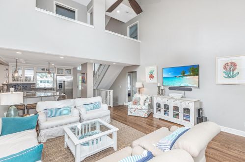 806 Carolina Blvd, Isle Of Palms SC  29451-2204 exterior