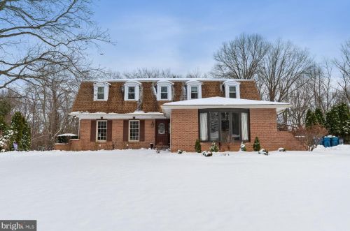 370 Ramsey Rd, Yardley PA 19067-4639 exterior