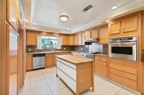 1643 Ironstone Ave, Montebello CA  90640-2125 exterior