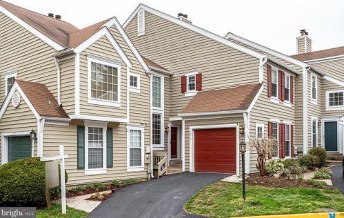 1514 Deer Point Way, Herndon, VA 20194-1586
