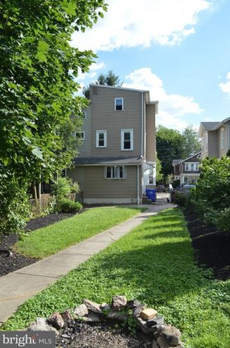 323 Beecher Ave, Cheltenham PA  19012-2001 exterior