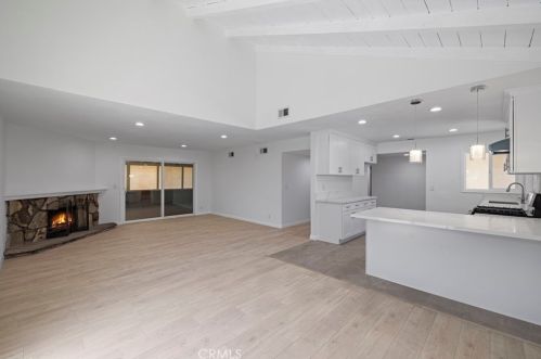1485 Lassiter Dr, Walnut CA  91789-1210 exterior