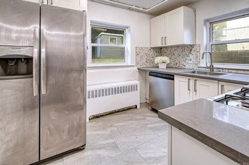736 5 Ave, Mount Vernon NY  10550-4960 exterior