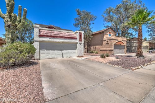 3726 Ivanhoe St, Chandler, AZ 85226-2214