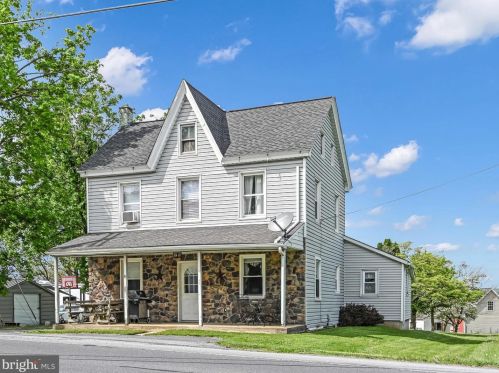 6222 Division Hwy, Beartown, PA 17555-9210