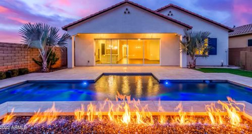 1423 Cullumber St, Gilbert AZ 85234 exterior