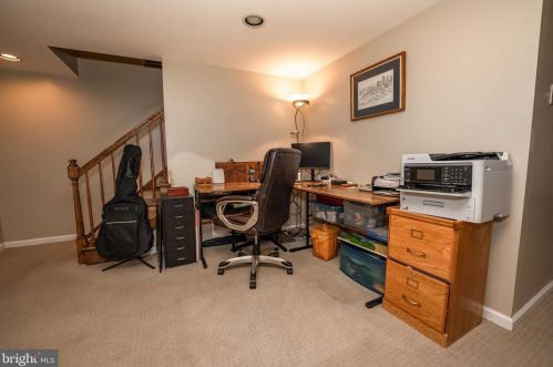 139 Maple Leaf Ln, Pottstown PA 19464-1563 exterior