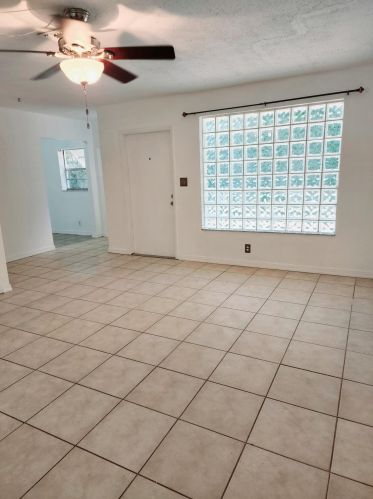 4124 32nd Ct, Hollywood FL  33021-2019 exterior