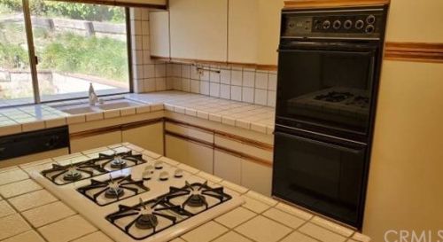 4016 Paseo De Las Tortugas, Torrance CA  90505-6324 exterior