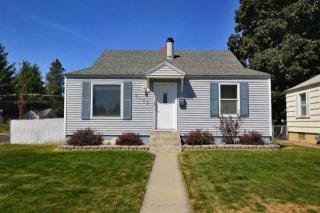 6103 Wall St, Spokane WA  99205-6445 exterior