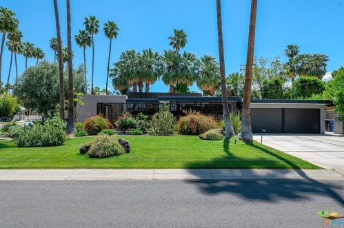 1207 Calle De Maria, Palm Springs CA  92264-8503 exterior