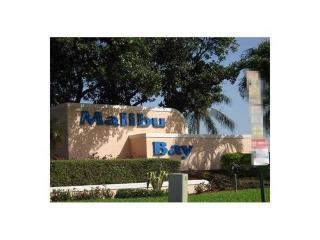 20890 1st St, Hollywood FL  33029-2171 exterior