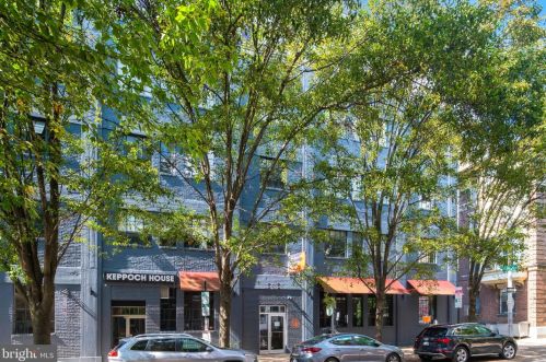 418 13th St, Philadelphia PA  19147-3601 exterior