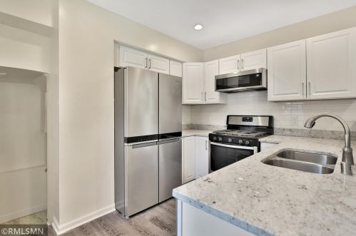 1642 Upton Ave, Minneapolis MN  55411-2831 exterior