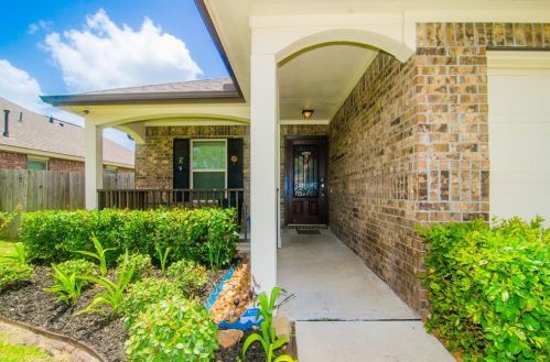 6826 Lantern Hll Ln, Richmond, TX 77469-3702