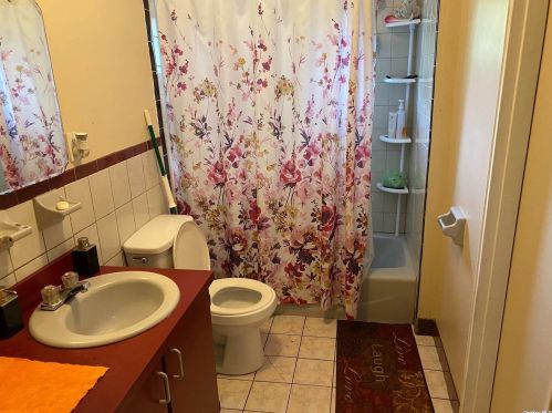 1111 Straight Path, Babylon NY  11704-2311 exterior