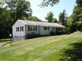 5099 Madison Ave, Bridgeport, CT 06611-1120