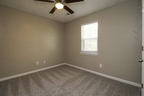 760 Guide Post Ln, Stone Mountain GA  30088-1942 exterior